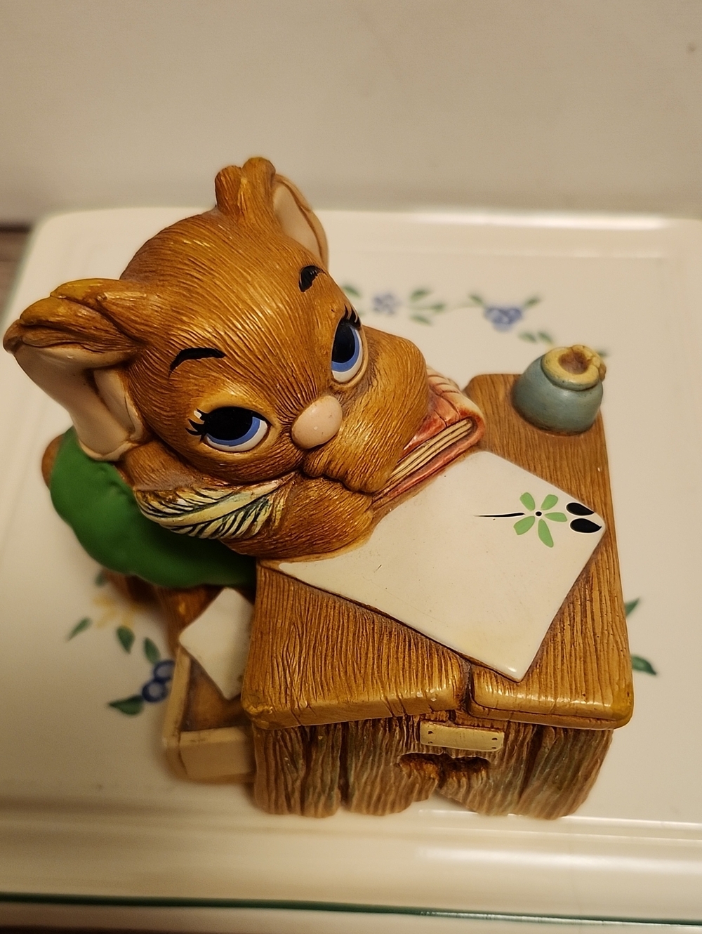 Pendelfin Boswell Desk Rabbit Figure